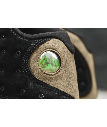 Nike Air Jordan 13 Retro - Black / Olive Les êtres humains sont 