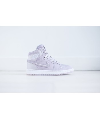 Nike WMNS Air Jordan 1 Retro High SOH - Barely Grape / White suggérées chez