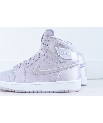 Nike WMNS Air Jordan 1 Retro High SOH - Barely Grape / White suggérées chez