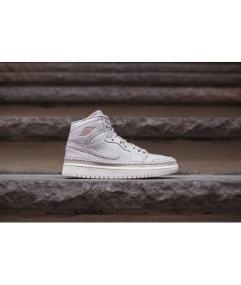 Nike WMNS Air Jordan 1 Retro High Premium - Desert Sand / Metallic Red Le MVP de beaucoup