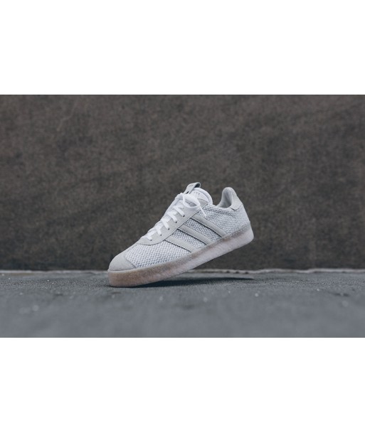 adidas Consortium x Juice Gazelle - White / Black destockage