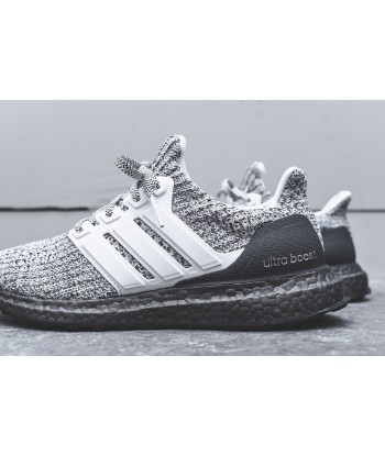 adidas UltraBoost - Grey / White / Black une grave pollution 