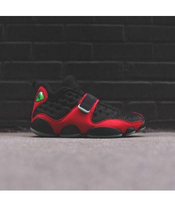 Nike Air Jordan Black Cat - Black / University Red / Emerald de l' environnement