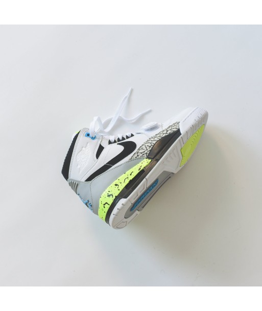 Nike Air Jordan Legacy 312 - White / Black / Volt / Vivid Blue outlet