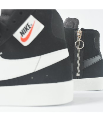 Nike WMNS Blazer Mid Rebel - Black / Summit White / Oil Grey chez Cornerstreet bien 