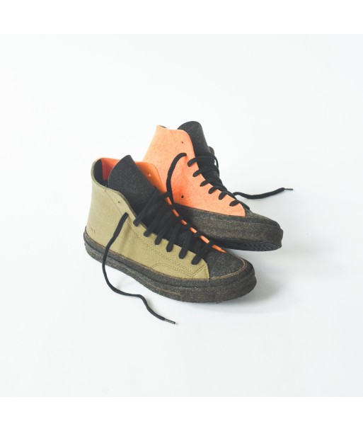 Converse x J.W Anderson Chuck 70 High - Stone Gray / Flame Orange ouvre sa boutique