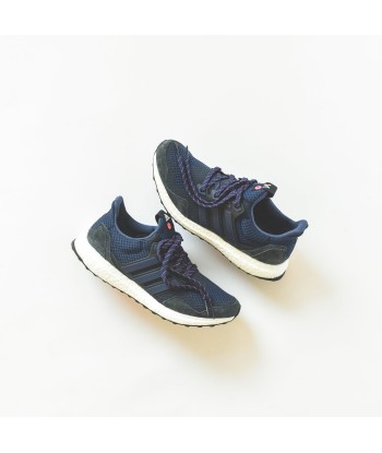 adidas Originals x KINFOLK UltraBoost - Navy en ligne