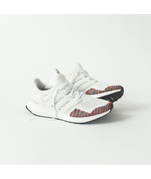 adidas Originals UltraBoost - White / Multitoe à prix réduit toute l'année