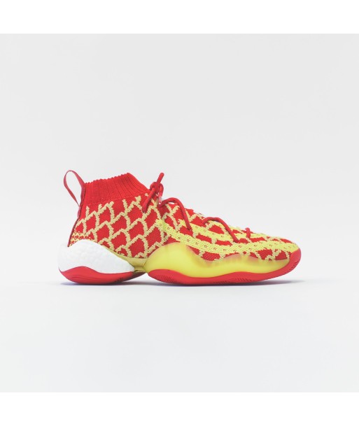 adidas x Pharrell Williams CNY BYW - Scarlet / Bright Yellow / Met Gold suggérées chez