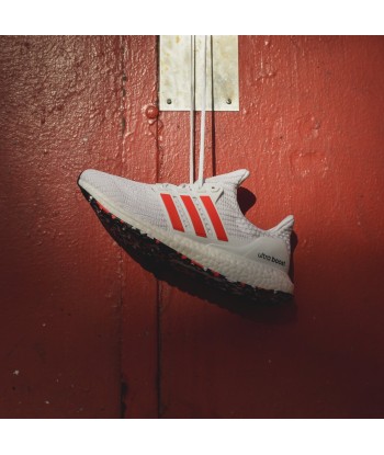 adidas Originals UltraBoost - Chalk White / Active Red / White les muscles