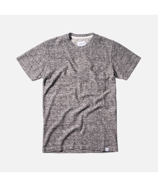 Norse Projects Niels Japanese Pocket Tee - Melange Grey suggérées chez