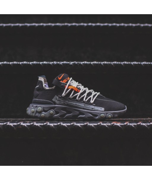 Nike ISPA React WR - Black / Metallic Silver / Gunsmoke rembourrage situé sous