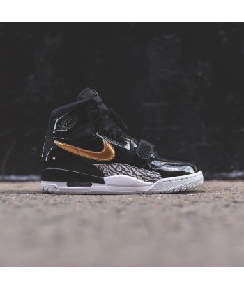 Nike Air Jordan Legacy 312 - Black / Metallic Gold / White Le MVP de beaucoup