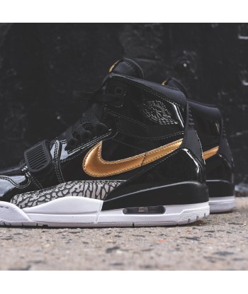 Nike Air Jordan Legacy 312 - Black / Metallic Gold / White Le MVP de beaucoup