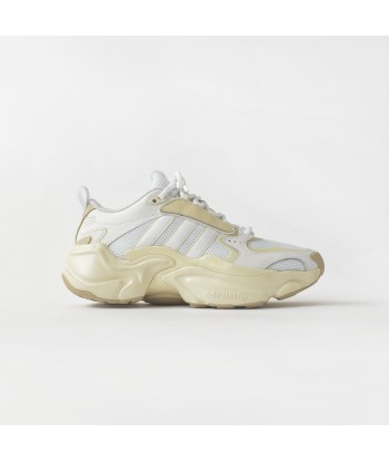 adidas Consortium x NAKED WMNS Magmur Runner - White meilleur choix