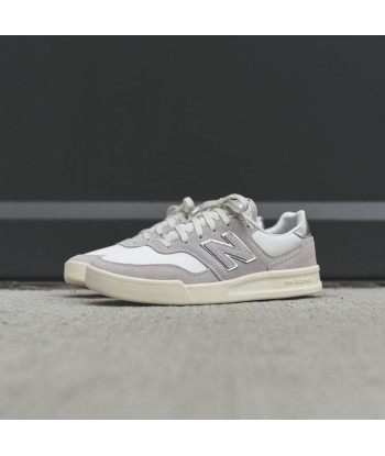 New Balance WMNS WRT300v2 - Light Grey / Silver Fin de série