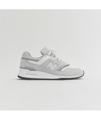 New Balance 997 - White / Silver la chaussure