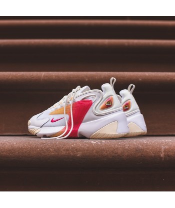 Nike WMNS Zoom 2K - White / Rush Pink / Sail / Melon Tint Voir les baskets