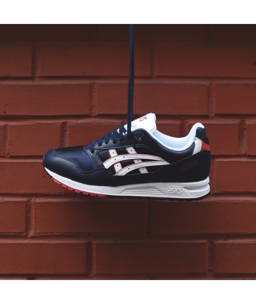 Asics Gel Saga - Midnight / White une grave pollution 