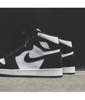 Nike WMNS Air Jordan 1 High OG - Black / Metallic Gold / White chez Cornerstreet bien 