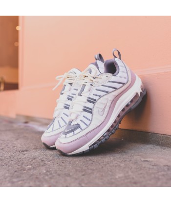 Nike WMNS Air Max 98 - Summit White / Violet Ash / Cool Grey en stock