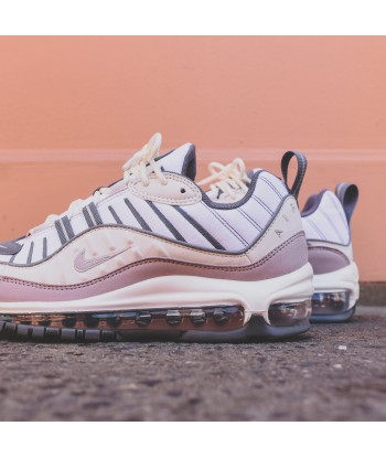 Nike WMNS Air Max 98 - Summit White / Violet Ash / Cool Grey en stock