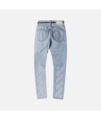 Off-White Diagonal Raw Cut Denim - Vintage Bleach Dans la société mordern