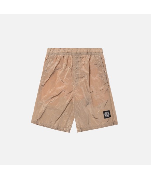 Stone Island Nylon Metal Mid Length Garment Dyed Logo Swim Short - Salmon sur le site 