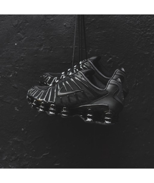 Nike Shox TL - Triple Black Le MVP de beaucoup